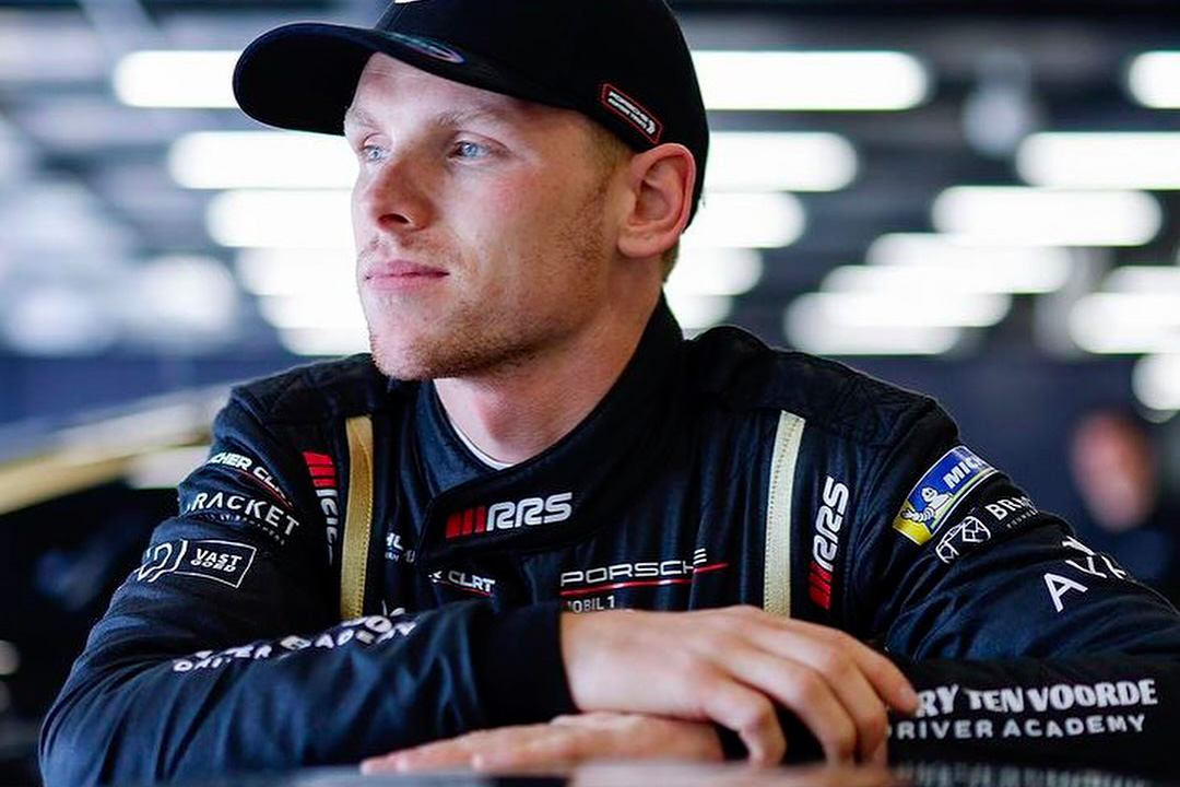  Combinaisons homologuées FIA 8856-2018