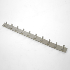 Fixation adhésive de câble en alu