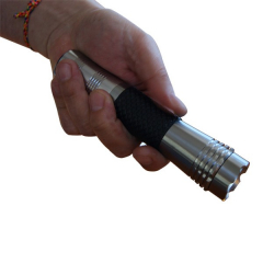 Lampe torche à Leds rechargeable allume cigare