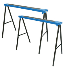 Tréteaux métalliques à plans supérieurs de 100 mm de large et revêtement antidérapant. 